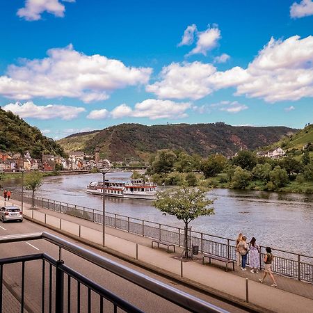 Moselpromenade Villa Moselufer, Panorama & Burg Cochem Blick, Netflix, Balkon Extérieur photo